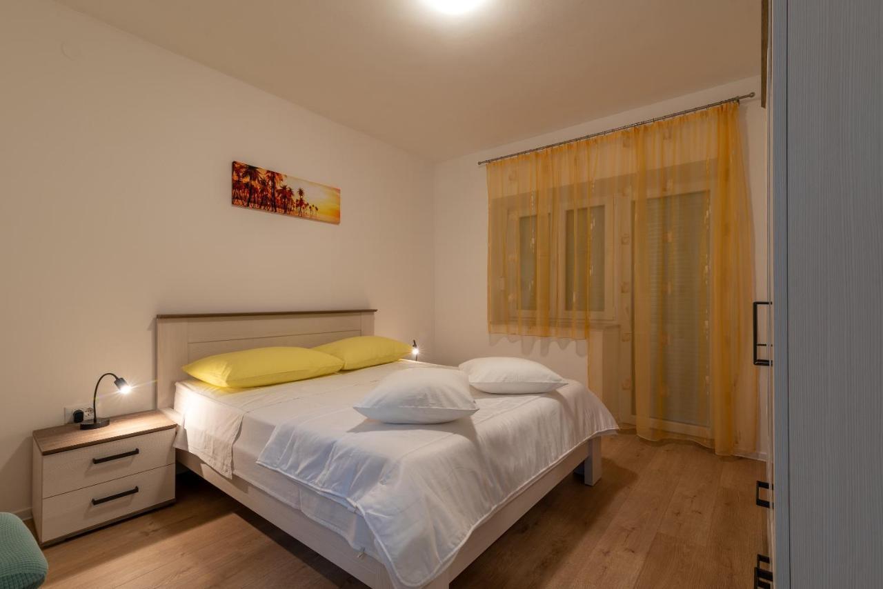Apartman Galeb Trogir Exteriér fotografie
