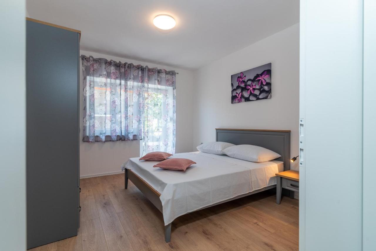 Apartman Galeb Trogir Exteriér fotografie