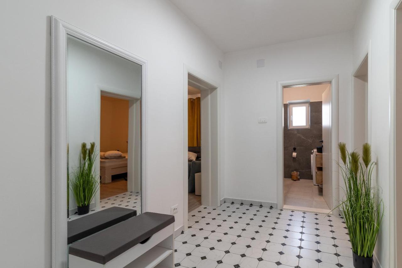 Apartman Galeb Trogir Exteriér fotografie